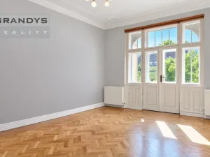 Pronájem bytu 3+1, Praha - Bubeneč, Čechova, 104 m2