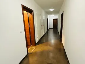 Prodej bytu 3+kk, Karlovy Vary, Chebská, 67 m2