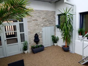 Prodej rodinného domu, Hostěrádky-Rešov, 180 m2
