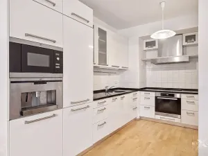 Pronájem bytu 5+kk, Praha - Záběhlice, Mattioliho, 122 m2