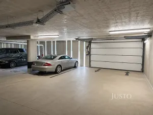 Prodej garážového stání, Libčice nad Vltavou, Pod Hliníkem, 13 m2