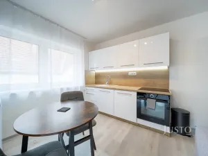 Pronájem bytu 2+kk, Třeboň, Sokolská, 48 m2