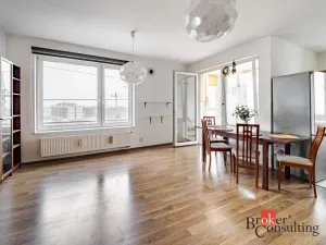 Pronájem bytu 3+kk, Praha - Hloubětín, Nademlejnská, 85 m2