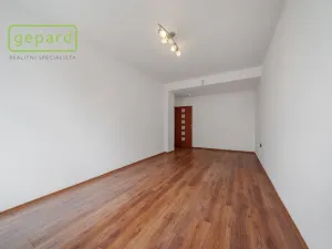 Prodej bytu 2+1, Sokolov, Heyrovského, 50 m2