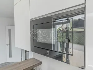 Pronájem bytu 1+kk, Praha - Stodůlky, Za Lužinami, 27 m2
