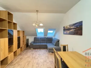 Prodej bytu 2+kk, Hradec Králové, Pardubická, 48 m2