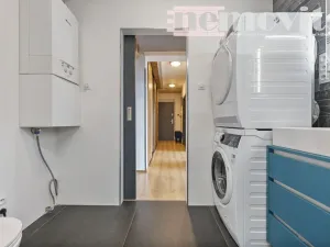 Prodej bytu 3+1, Hradec Králové, U Střelnice, 74 m2