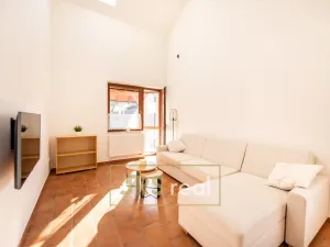 Prodej ubytování, Kurdějov, 530 m2