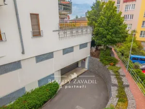 Prodej garáže, Praha - Kyje, Pelušková, 13 m2