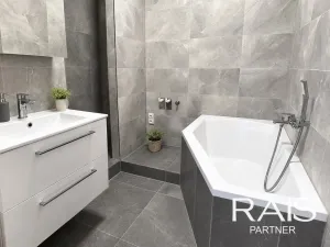 Prodej bytu 3+1, Hustopeče, Na Hradbách, 75 m2