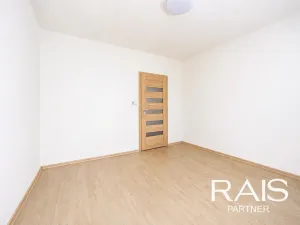 Prodej bytu 3+1, Hustopeče, Na Hradbách, 75 m2