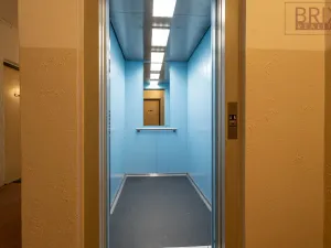 Prodej bytu 1+kk, Praha, Vavřenova, 28 m2