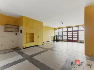 Prodej obchodního prostoru, Žďár nad Sázavou - Žďár nad Sázavou 6, Nádražní, 63 m2