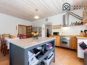 Prodej rodinného domu, Vrbno nad Lesy, 200 m2