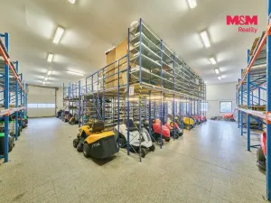 Pronájem výrobních prostor, Dubenec, 453 m2