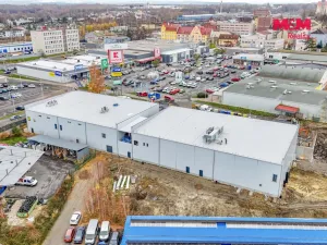 Pronájem výrobních prostor, Cheb, Karlova, 2200 m2