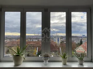 Pronájem bytu 3+kk, Praha - Vinohrady, V Horní Stromce, 75 m2