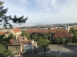 Pronájem bytu 3+kk, Praha - Vinohrady, V Horní Stromce, 75 m2