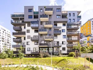 Pronájem bytu 1+kk, Praha - Vysočany, Pod Harfou, 32 m2