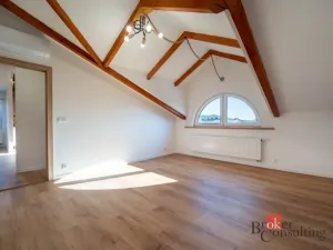Pronájem bytu 3+kk, Újezd u Brna, 9. května, 105 m2