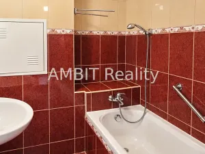 Pronájem bytu 3+1, Praha - Dejvice, Evropská, 86 m2