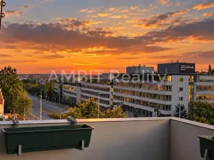 Pronájem bytu 3+1, Praha - Dejvice, Evropská, 86 m2