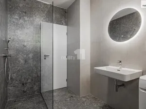 Pronájem atypického bytu, Praha - Strašnice, U krbu, 25 m2