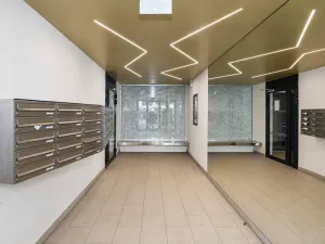 Prodej bytu 2+kk, Praha - Košíře, Naskové, 62 m2