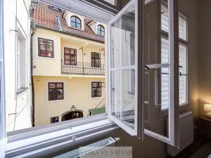 Pronájem bytu 2+kk, Praha - Staré Město, Anenská, 54 m2