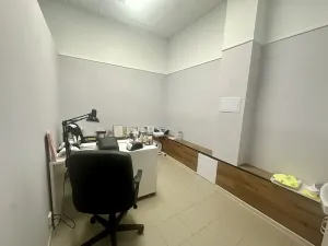 Pronájem obchodního prostoru, Liberec, Revoluční, 18 m2