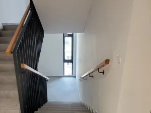 Pronájem bytu 1+kk, Praha - Žižkov, Krásova, 45 m2