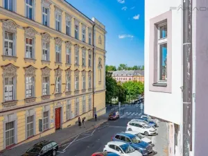 Pronájem kanceláře, Praha - Žižkov, 100 m2