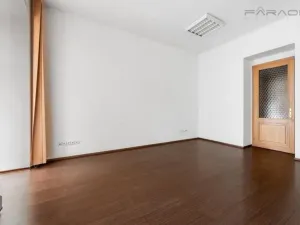 Pronájem kanceláře, Praha - Žižkov, 100 m2