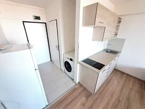 Pronájem bytu 1+kk, Praha - Radotín, Vrážská, 27 m2