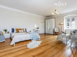 Prodej ubytování, Hluboká nad Vltavou, nám. Čsl. armády, 533 m2
