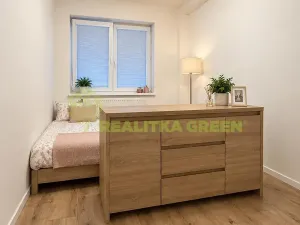 Prodej bytu 2+1, Vsetín, Sušilova, 38 m2