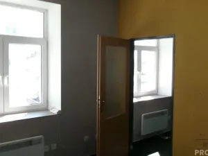 Pronájem kanceláře, Brno - Zábrdovice, 630 m2