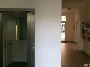 Pronájem kanceláře, Brno - Zábrdovice, 630 m2