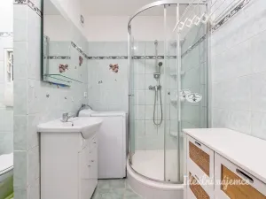 Pronájem bytu 2+kk, Praha, Ciolkovského, 42 m2