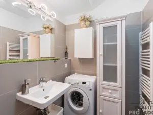 Pronájem bytu 1+kk, Praha - Letňany, Škrábkových, 39 m2