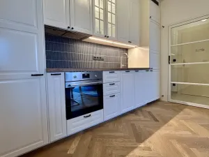 Pronájem bytu 2+kk, Praha - Vršovice, Ukrajinská, 55 m2