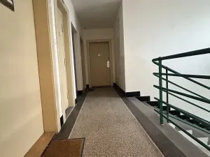 Pronájem bytu 2+kk, Praha - Vršovice, Ukrajinská, 55 m2