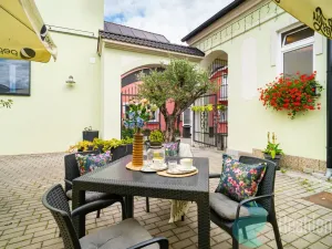 Prodej restaurace, Třeboň, Táboritská, 450 m2