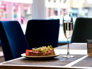 Pronájem restaurace, Praha - Vršovice, 50 m2