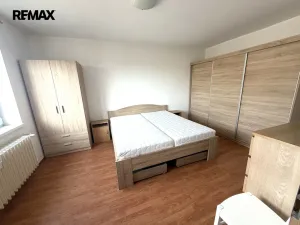 Pronájem bytu 2+kk, Třebíč - Borovina, Spojenců, 50 m2