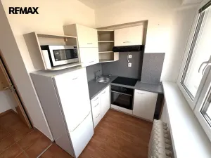 Pronájem bytu 2+kk, Třebíč - Borovina, Spojenců, 50 m2