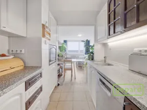Prodej bytu 2+kk, Praha - Komořany, Za sídlištěm, 47 m2