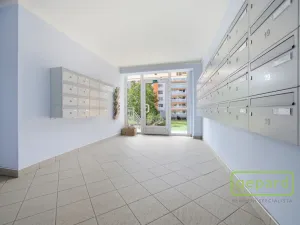 Prodej bytu 2+kk, Praha - Komořany, Za sídlištěm, 47 m2