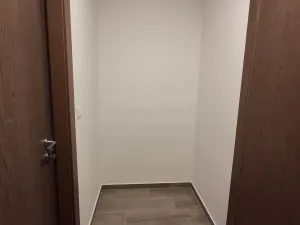 Pronájem bytu 2+kk, Teplice, Novoveská, 51 m2