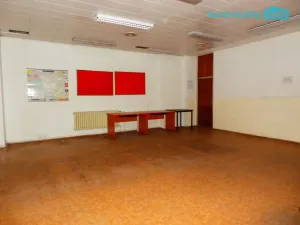 Pronájem obchodního prostoru, Praha - Stodůlky, Mukařovského, 1120 m2
